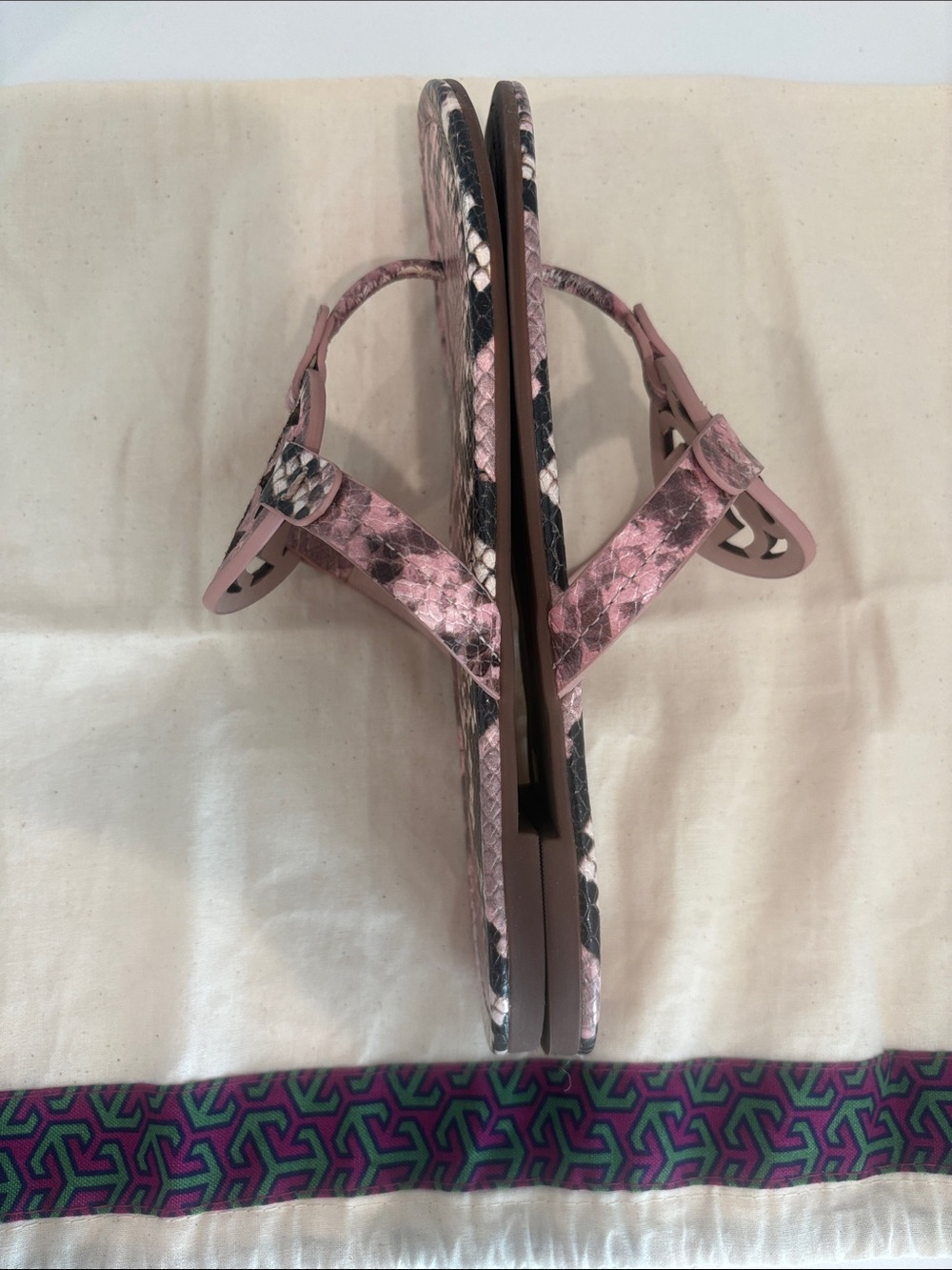 Tory Burch Miller Snake-Print Leather Thong Sandal in Pink and Brown 8.5 - Picture 13 of 15